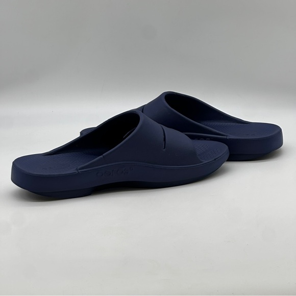 OOFOS Sandals. Size 14 - Picture 8 of 10